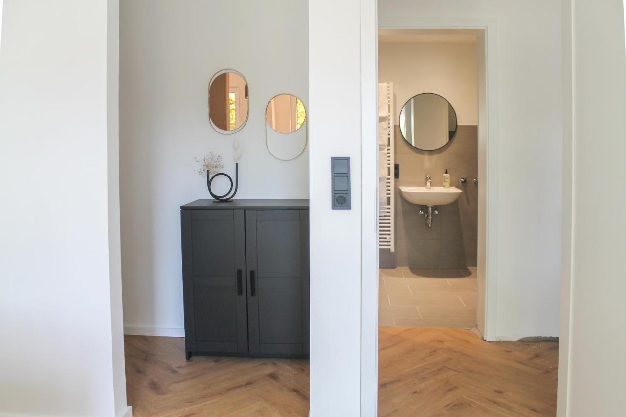 Modern Apartment - Fuer Freunde & Familien, Stadtnah, Parkplatz, E-Ladestation, Gitterbox Fuer Fahrraeder, Fitnessstudio, Digitale Gaestemappe Mit Restaurant- Und Unternehmenstipps Koblenz  Kültér fotó